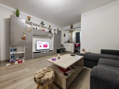 Titan, Metrou Costin Georgian